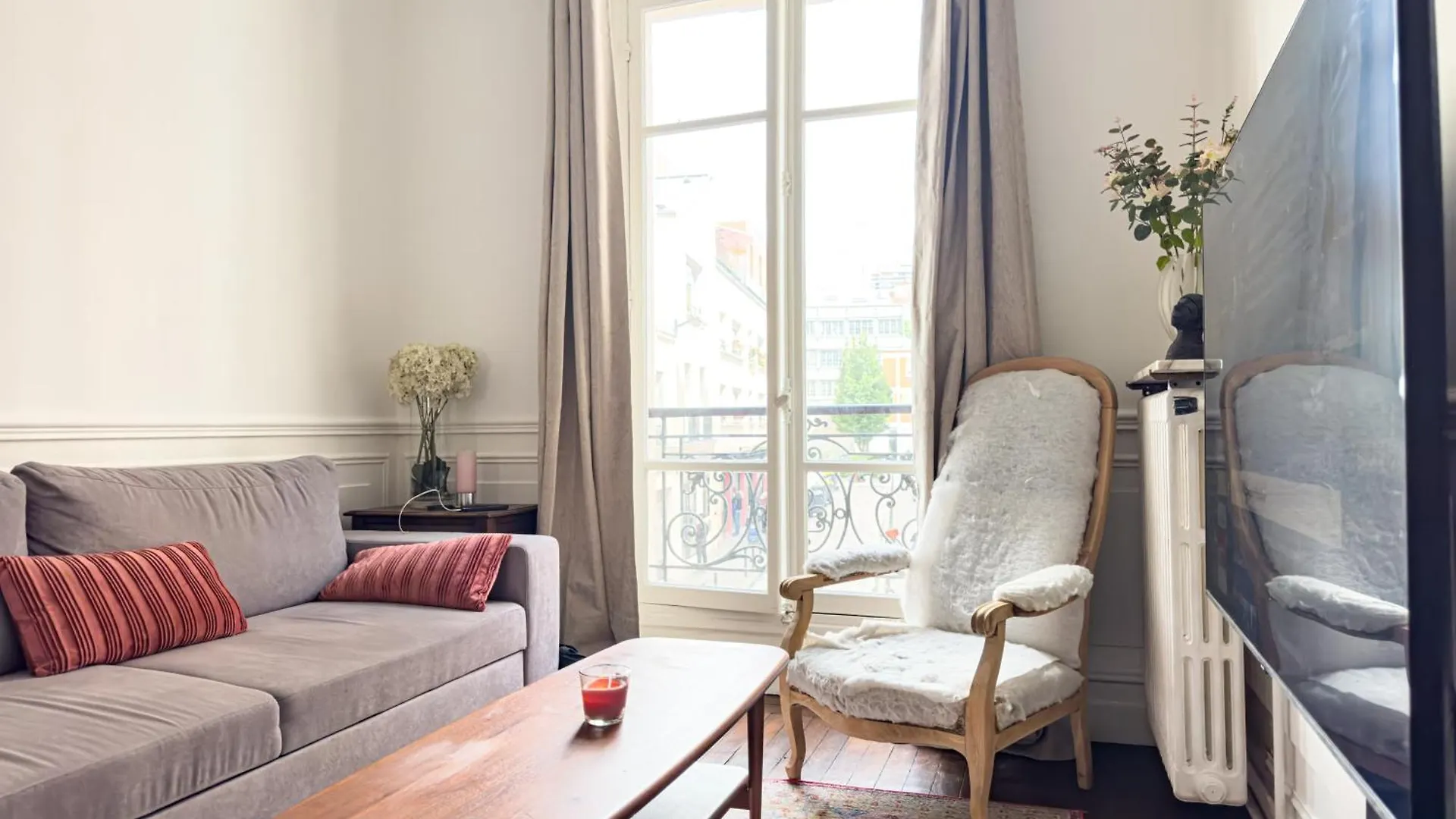 Penbed-2Br- Lovely Parisian Apt Near Bastille